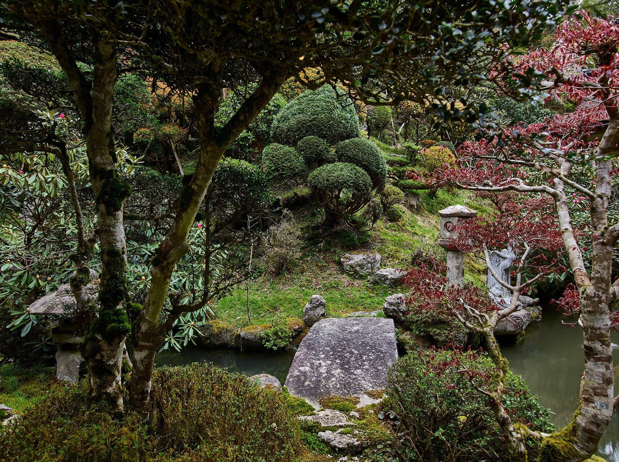 TEMPLE IN OKU-NO, JAPAN