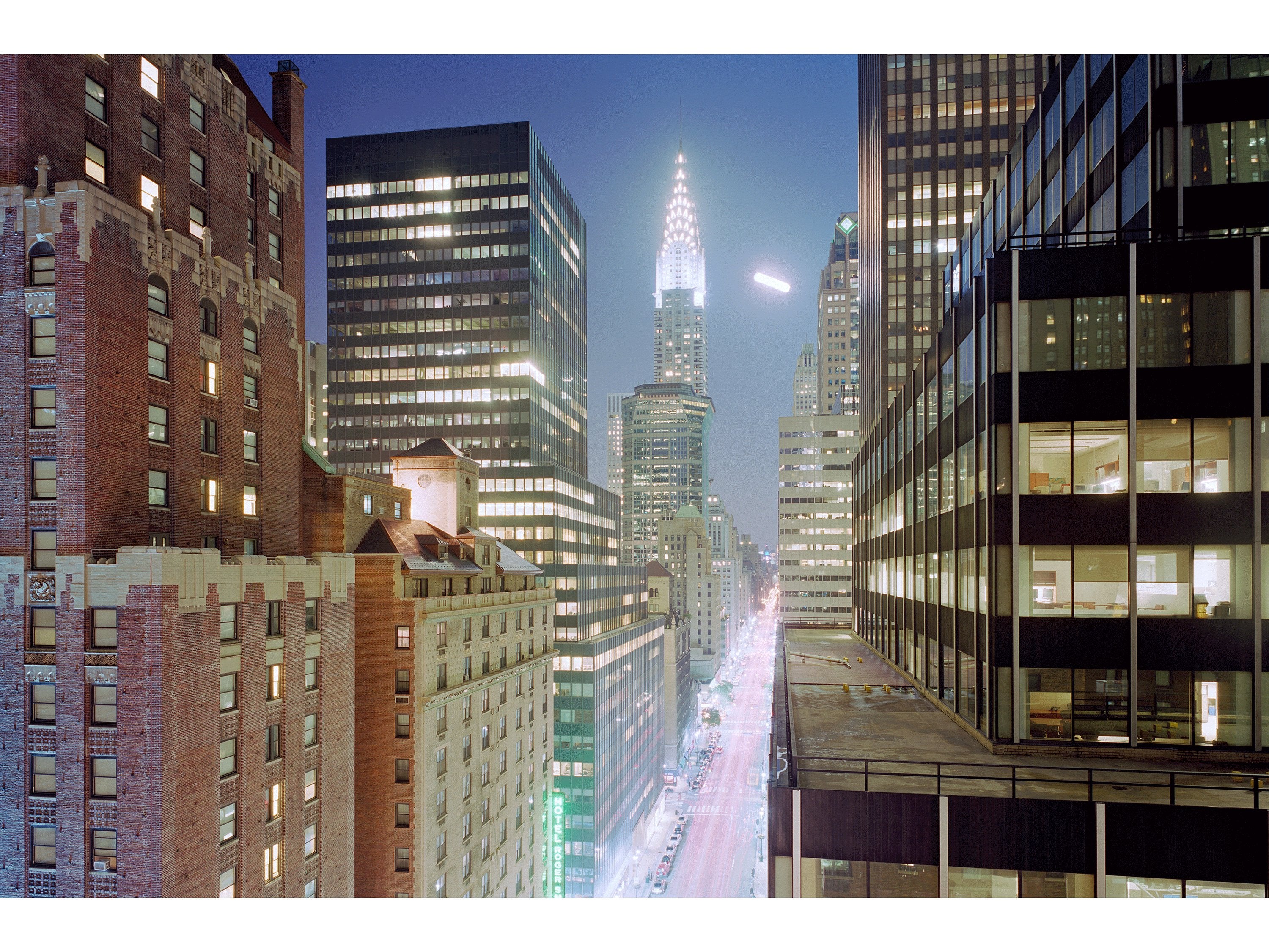 FULLMOON IN MANHATTAN, USA
